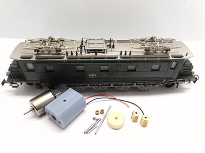 micromotor HLI011C ombouwset Liliput Ae 4/7 micromotor HLI011C ombouwset Liliput Ae 4/7