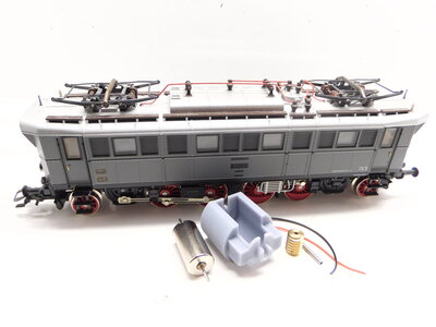 micromotor HTR010G ombouwset Trix E75, BR 175